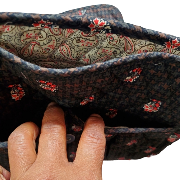 VERA BRADLEY BODY BAG - Picture 4 of 10